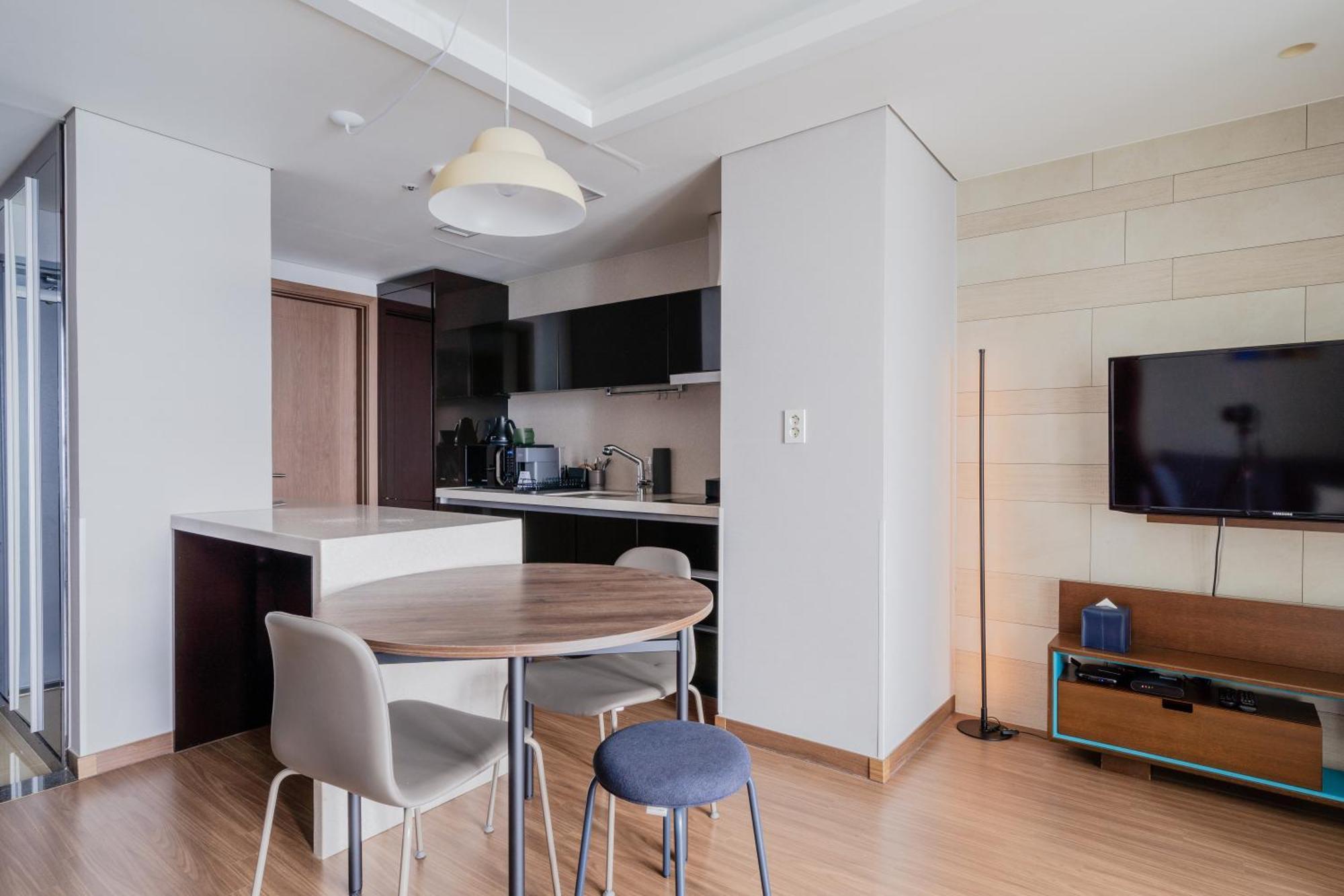 Urbanstay Haeundae Station Busan Dış mekan fotoğraf