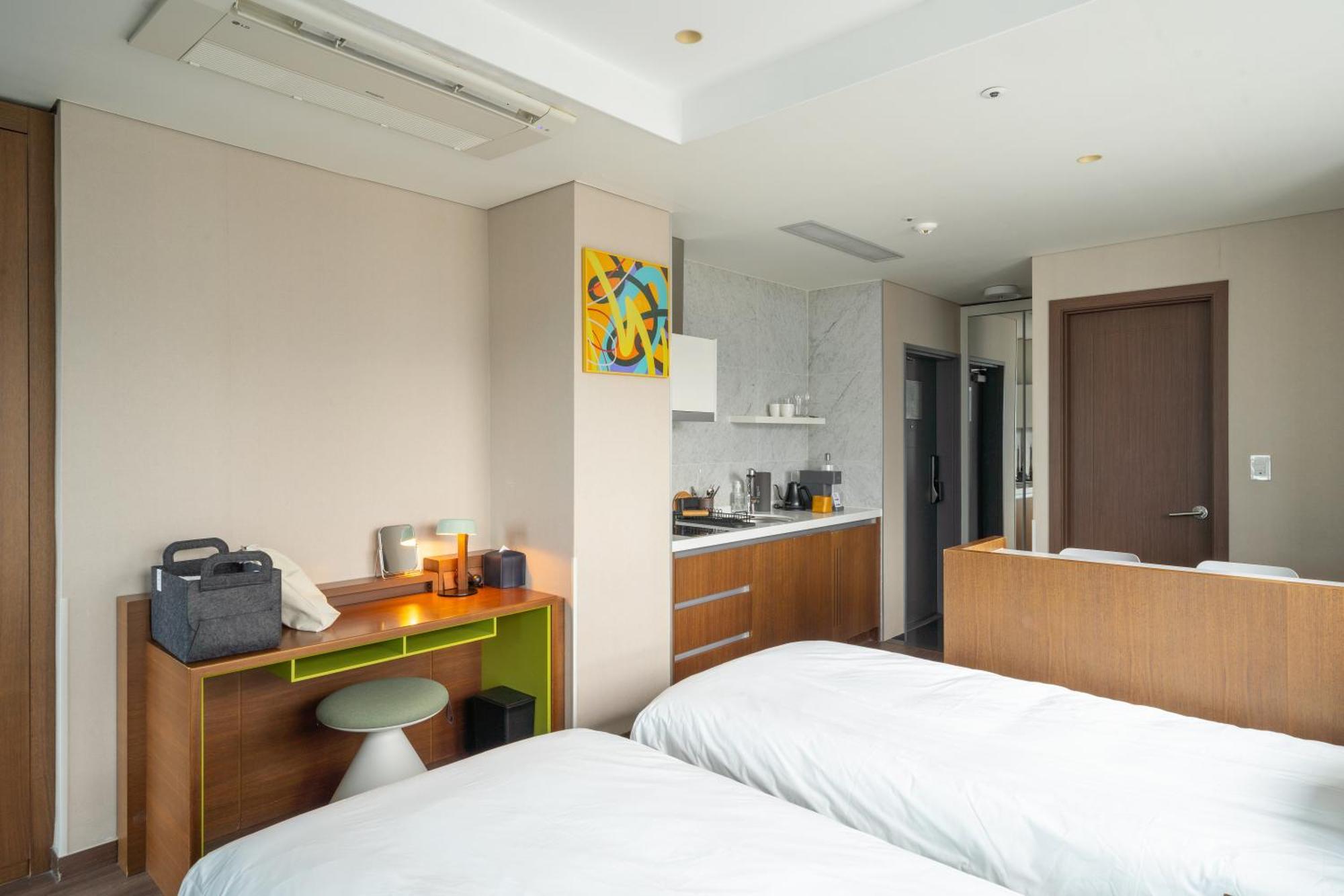 Urbanstay Haeundae Station Busan Dış mekan fotoğraf