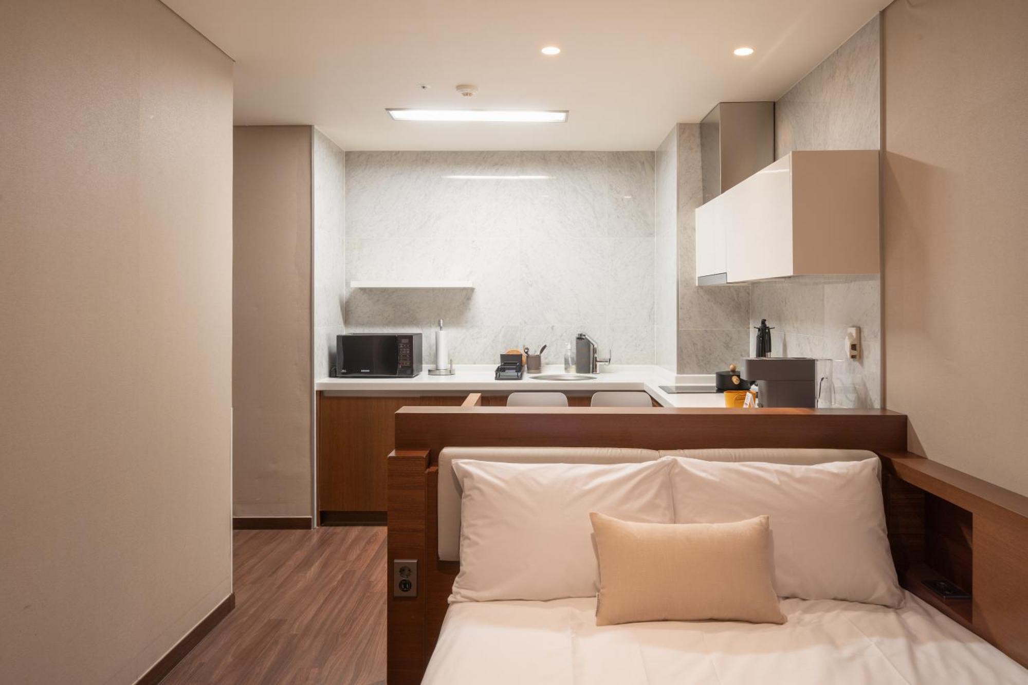 Urbanstay Haeundae Station Busan Dış mekan fotoğraf